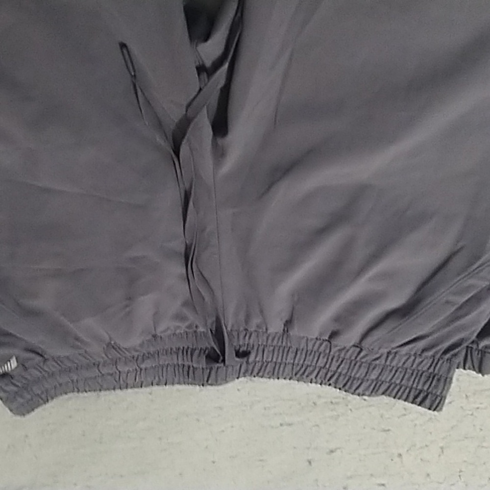 Man Amazon  essentials  pants. - Picture 10 of 10